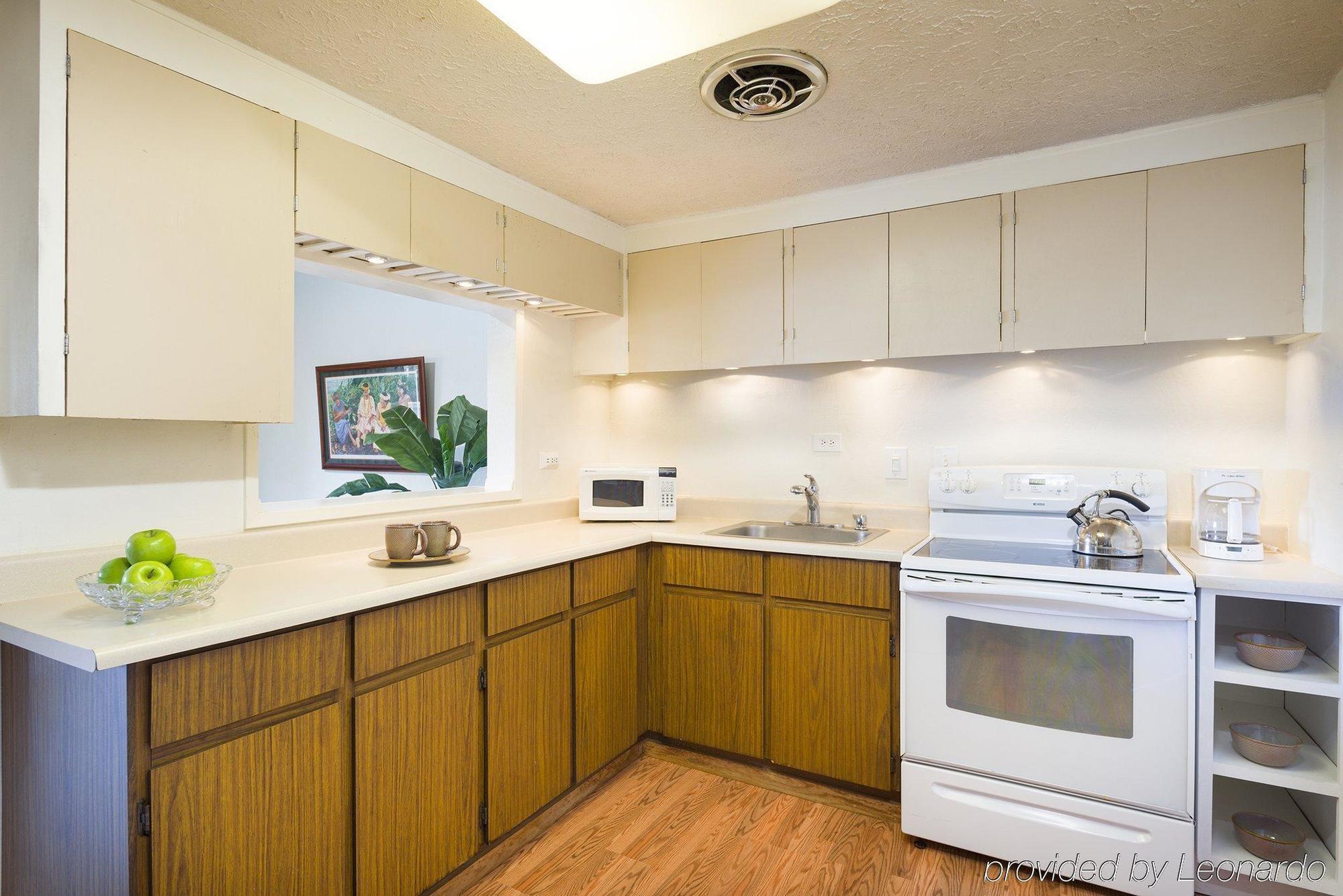 Polynesian Residences Waikiki Beach Гонолулу Экстерьер фото